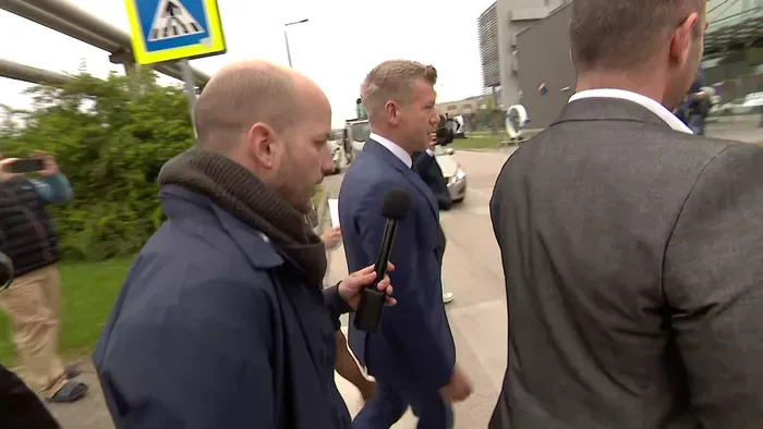 Nem válaszolt kérdéseinkre a Tisza Párt elnöke