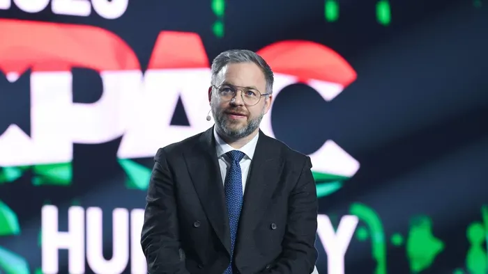 Orbán Balázs szerint Magyar Péterrel együtt a megszorítások is érkeznének