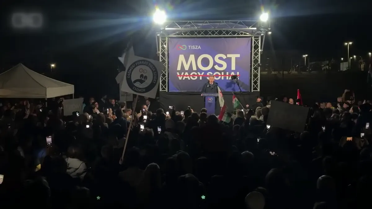 Magyar Péter veszélyt kiáltott az akkugyárak miatt