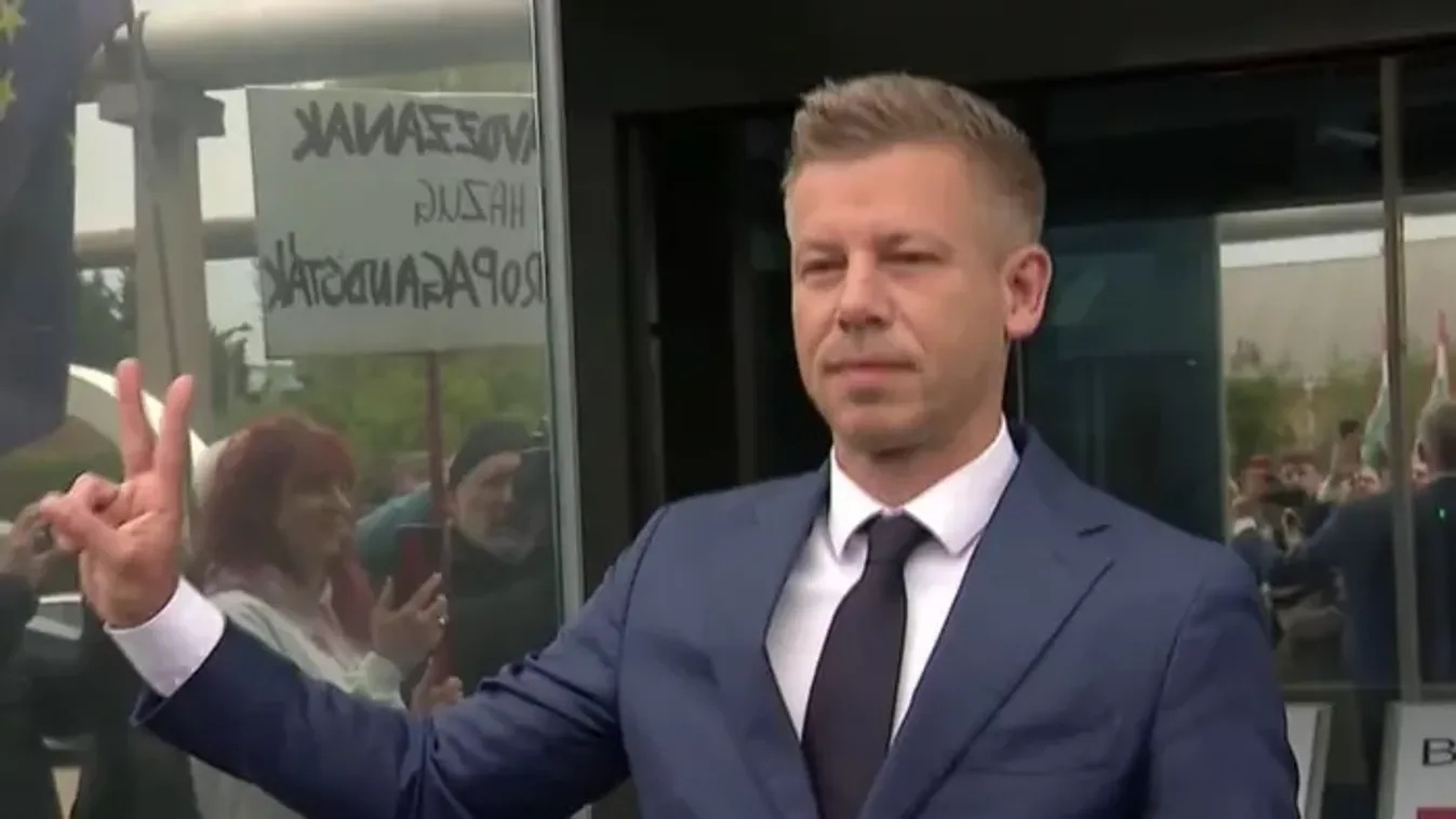 A közmédiának adott interjút Magyar Péter