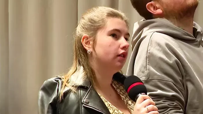 Ha valaki önmagát próbálja cáfolni, az nem túl hiteles