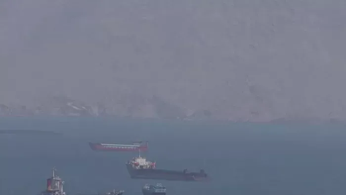 Ismét lezárta Irán a Hormuzi-szorost