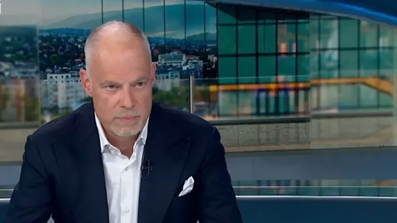 Exkluzív interjú Szalay-Bobrovniczky Kristóf leköszönt honvédelmi miniszterrel