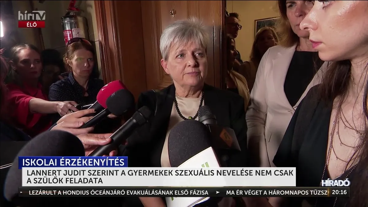 A Tisza-kormány megnyitná az iskolák kapuit a genderlobbi előtt