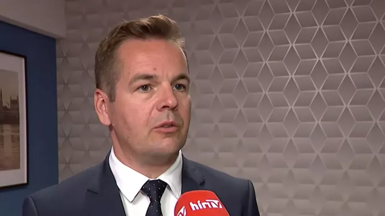 Az MTI politikai nyomásra cselekedett?