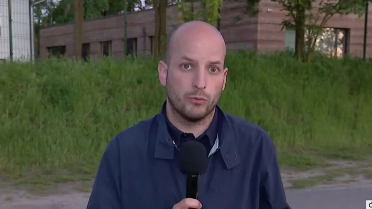 A kormányülés szünetében sajtótájékoztatót tartott Magyar Péter