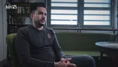 Hameed furcsa meséje a véletlenül kapott gázpisztolyról és a megjátszott naivitásról