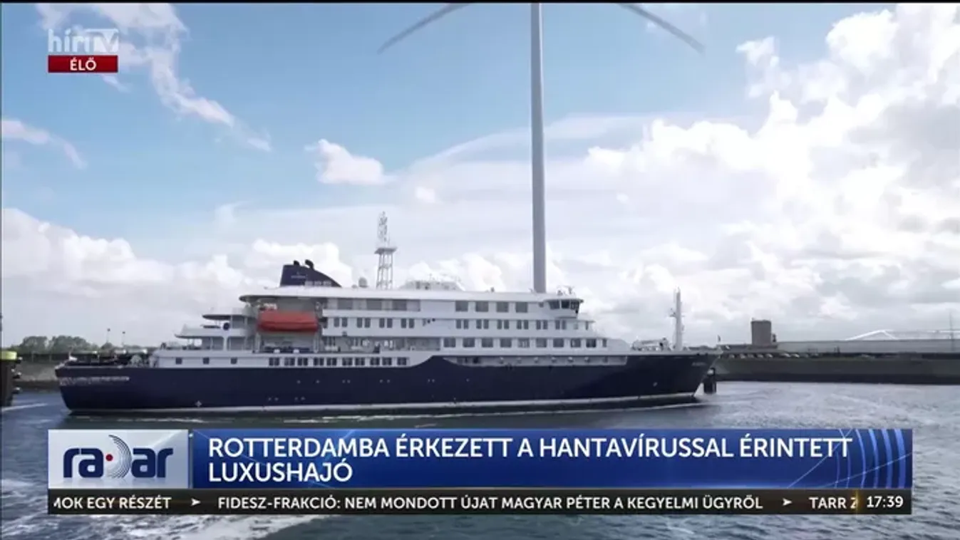 Halálhajó futott be a kikötőbe