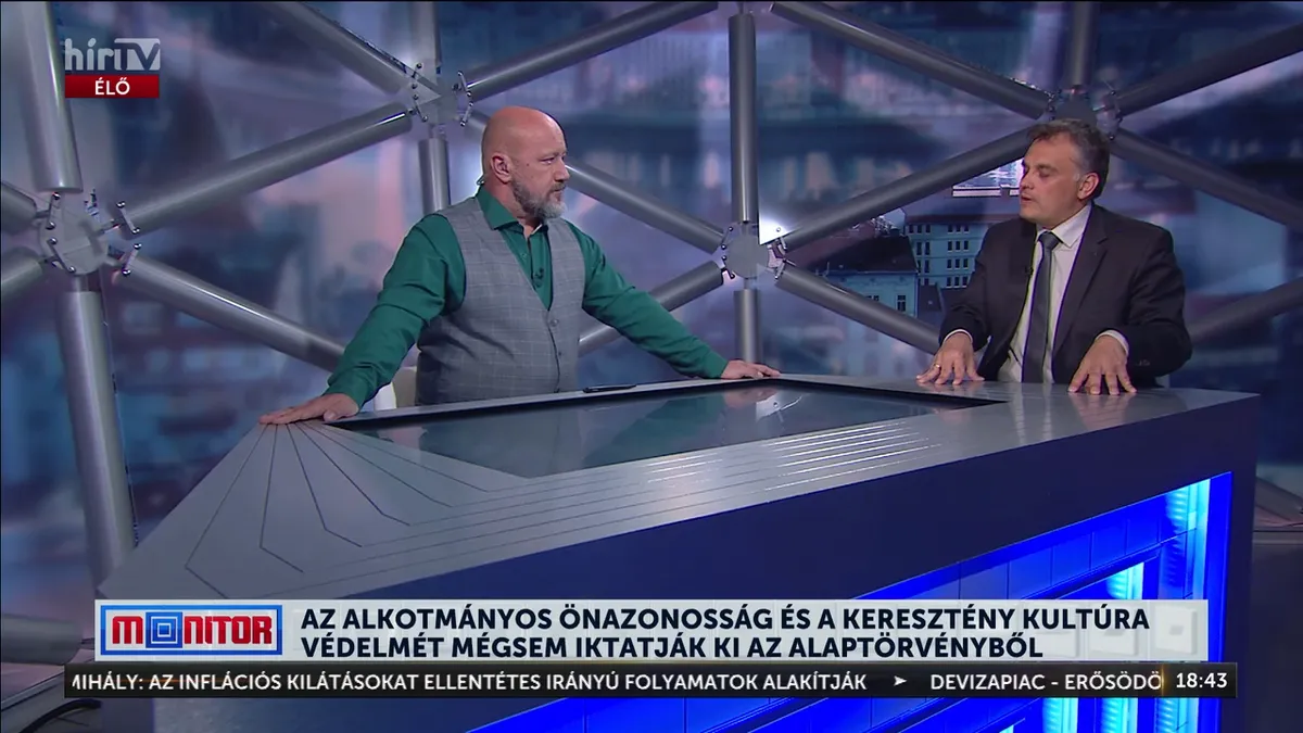 Látványosan omlik össze az új kormány hitelessége