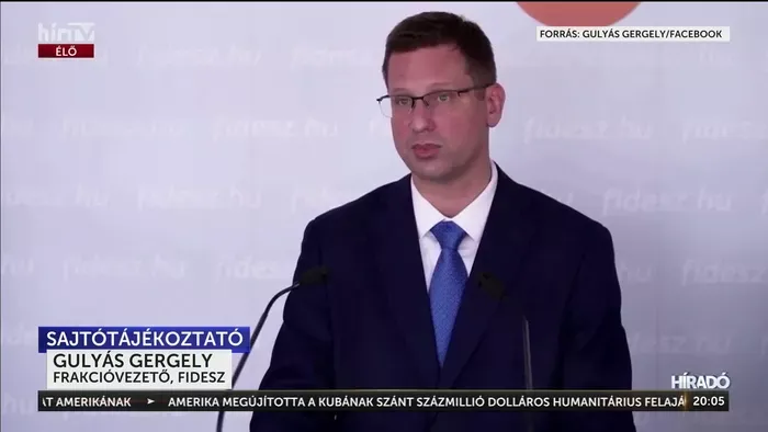 Gulyás Gergely helyretette az új kormányt a békés hatalomátadáskor