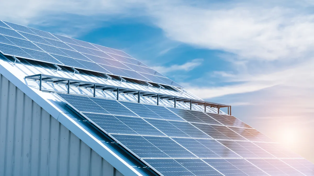 Energiaválság - a napenergia reneszánsza