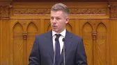 Első, miniszterelnökként mondott beszédében is Sulyok Tamást fenyegette Magyar Péter