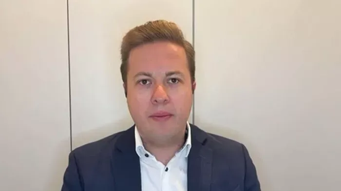 Magyar Péter alig tudta türtőztetni magát az Országgyűlés keddi ülésén