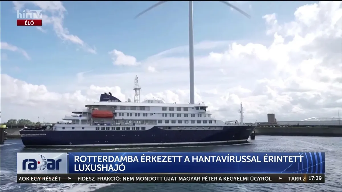 Halálhajó futott be a kikötőbe