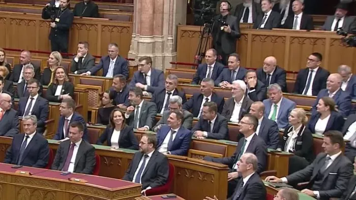 Politikai bíróságként működnének a Tisza parlamenti vizsgálóbizottságai