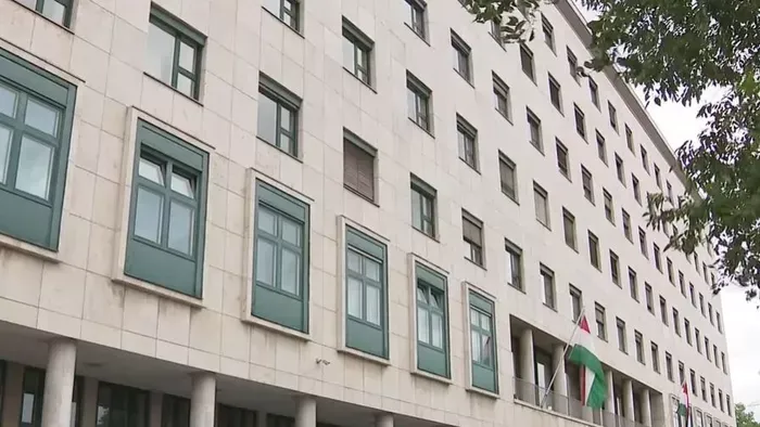 Egy városi legendára hivatkozva nem költöznek be a képviselők a Fehér Házba