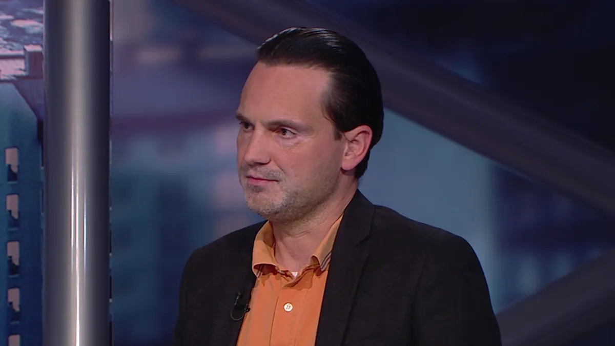 „Péter, hát olvasd már az Alaptörvényt!”