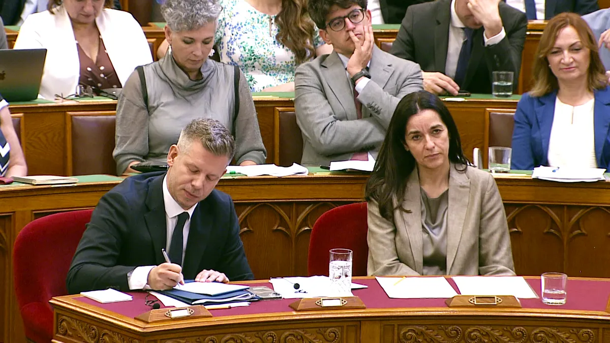 Elfogadta a médiatörvény módosítását a Parlament