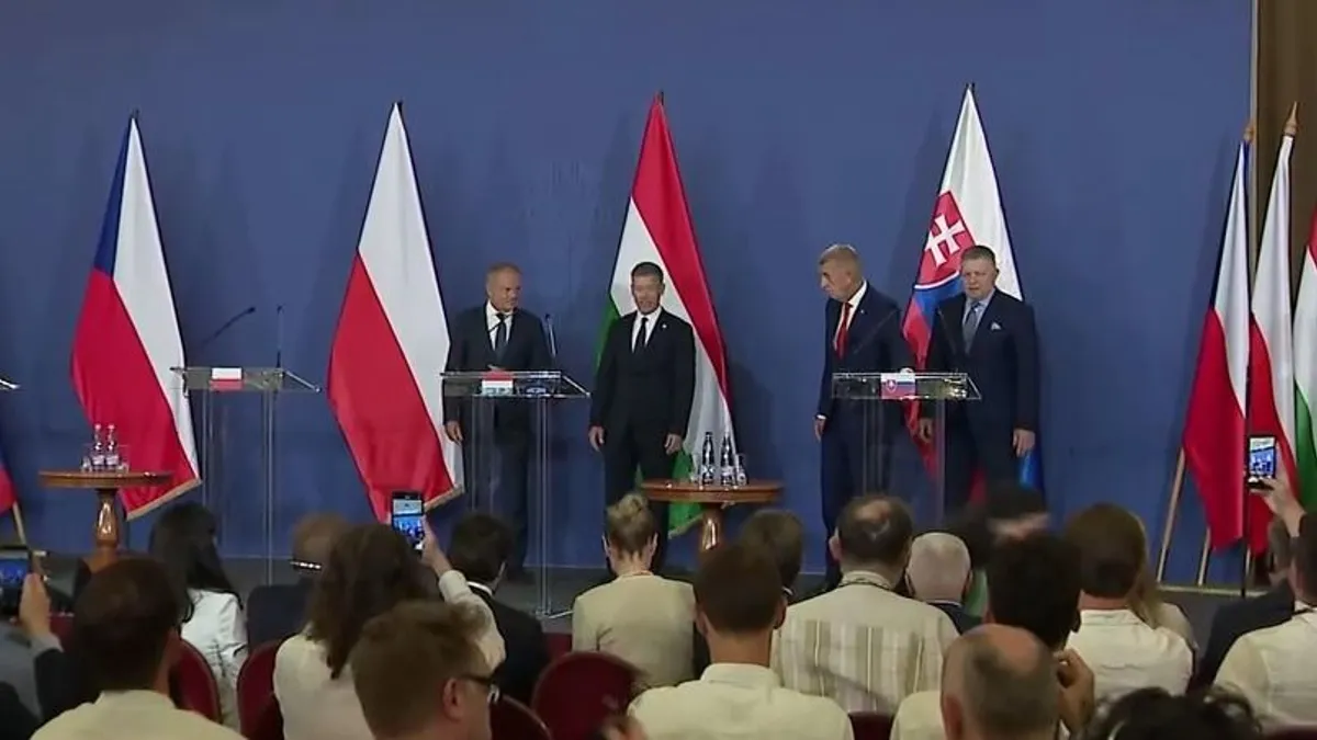 Gödöllőn tartottak megbeszélést a V4 országok miniszterelnökei