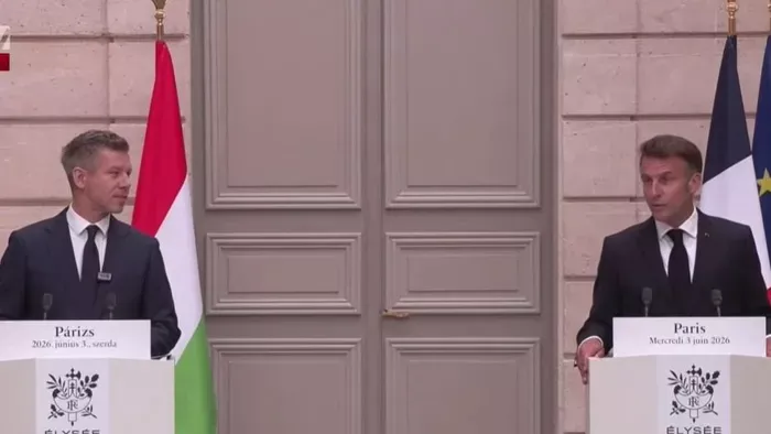 Emmanuel Macron és Magyar Péter közös sajtótájékoztatót tartott