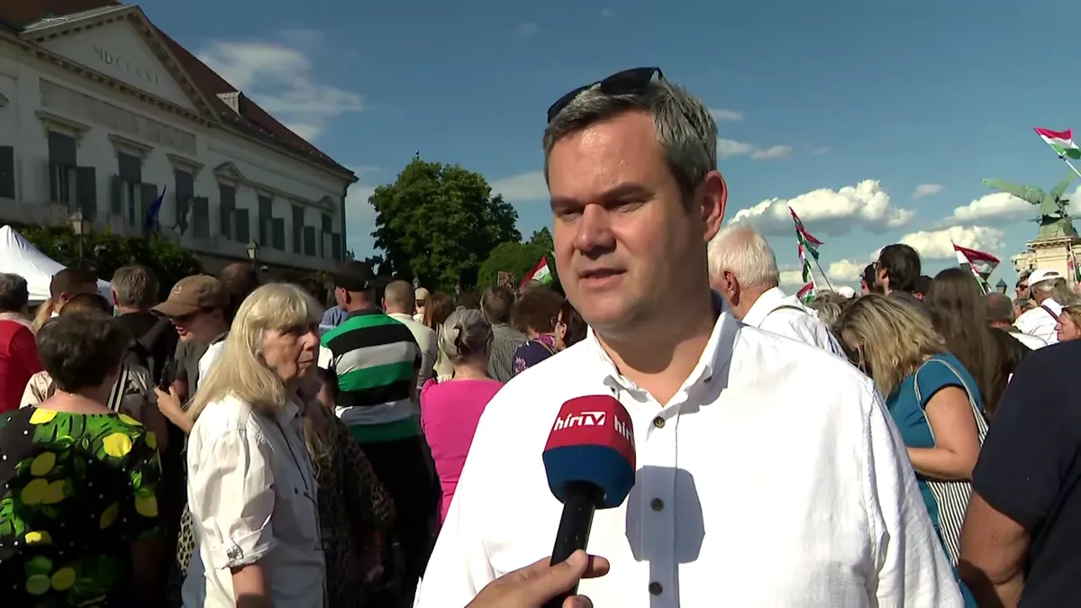Takács Péter: Ebből a banánköztársaságból mi nem kérünk!
