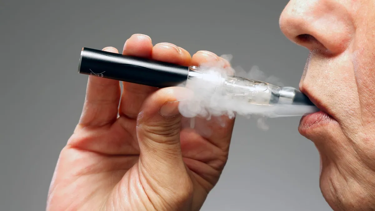 Újabb illegális e-cigaretta hálózatot számoltak fel a hatóságok Észak-Magyarországon