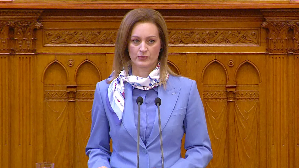 Bojkottálta a Fidesz és a KDNP Forsthoffer Ágnes felszólalását