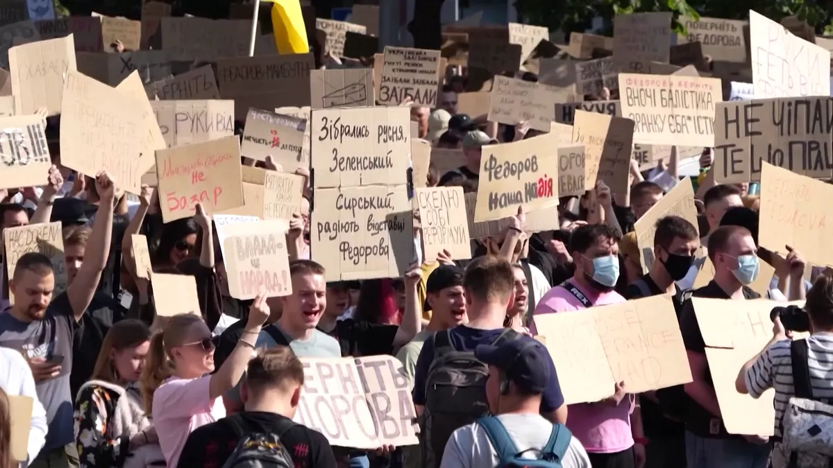 Zelenszkij személycseréi társadalmi felháborodást váltottak ki