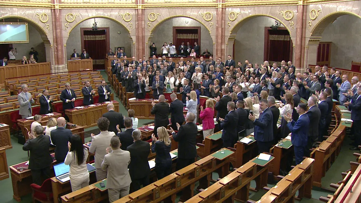 Újabb brüsszeli botrányt emleget Dömötör Csaba