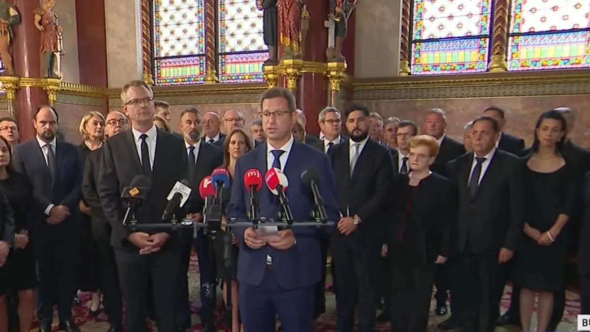 Lemondott frakcióvezetői posztjáról Gulyás Gergely