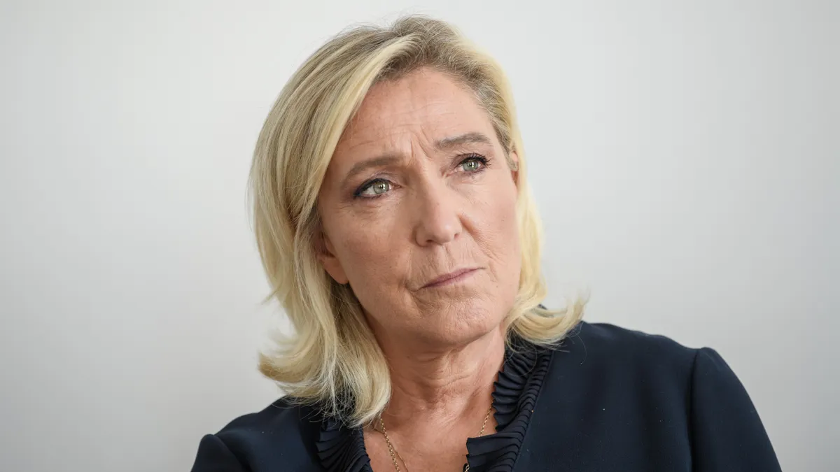 Magyar Péter lábbal tiporja a demokráciát a francia elnökválasztás esélyese szerint