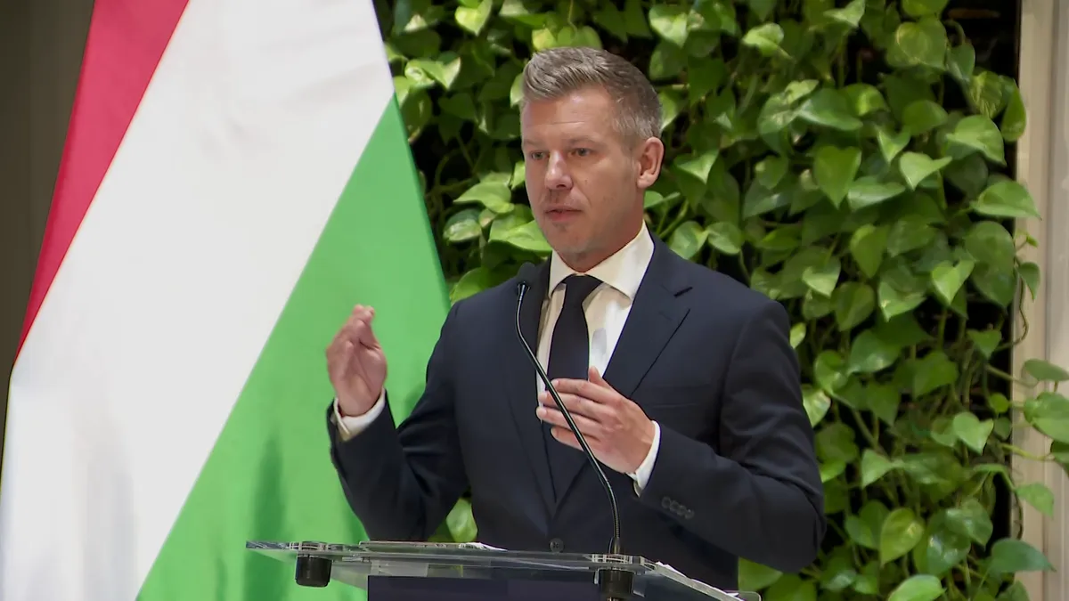 Magyar Péter szerint a következő hetekben tovább emelkedhet a benzin és a gázolaj ára
