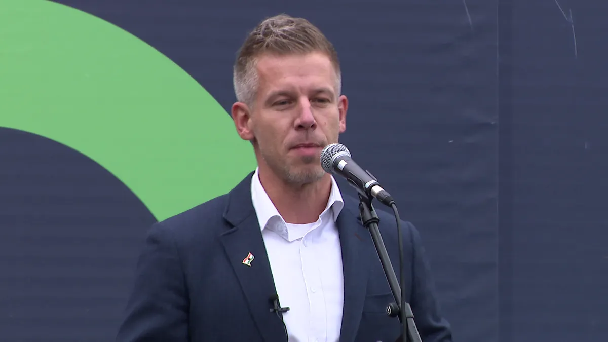 Magyar Péter kiosztotta Hadházy Ákost, a Tisza-tábort pedig a kritika miatt bírálta