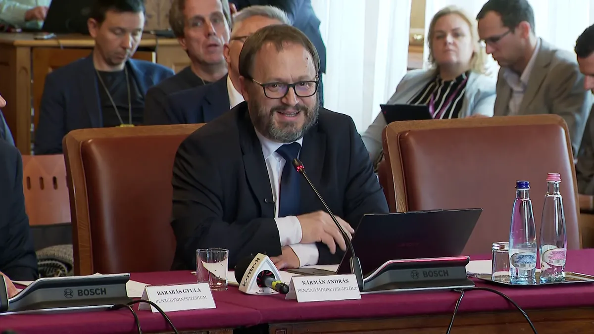 Trükközés a számokkal? Egyedi tételek szépítik a júliusi költségvetési adatokat