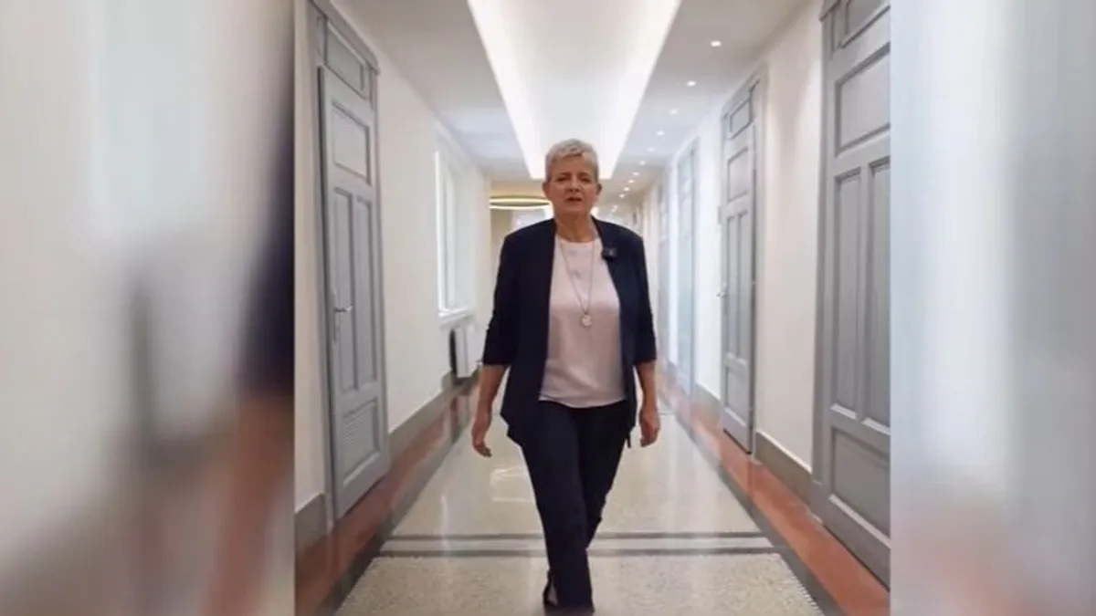 Lannert Judit szerint csupán látványcélt szolgáltak a nők az Orbán-kormányban