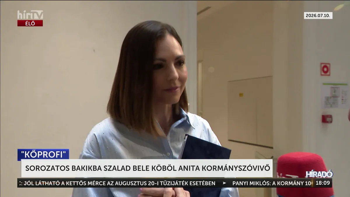 Ki ellenőrzi a kormányszóvivőt, mielőtt mikrofont kap?