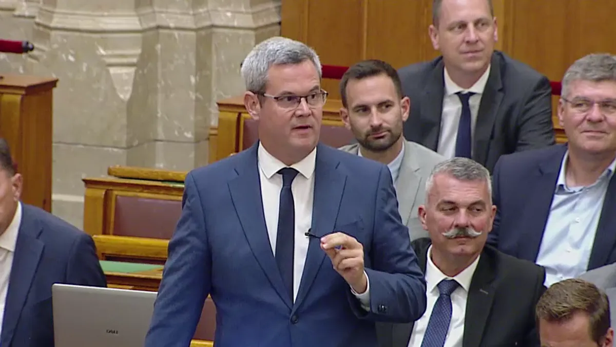 Takács Péter: Egy kínai lélegeztetőgép tartott életben