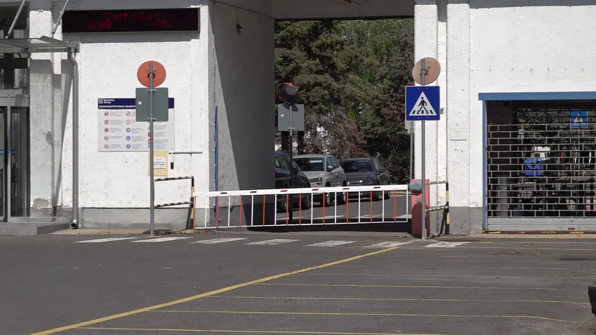Gyárbezárások és sokkoló leépítések az országban