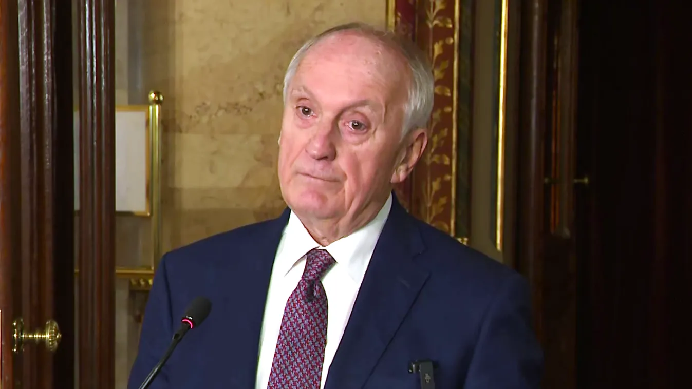 Kj Rq Baka András arról beszélt, hogy több információja van az aranykonvoj ...