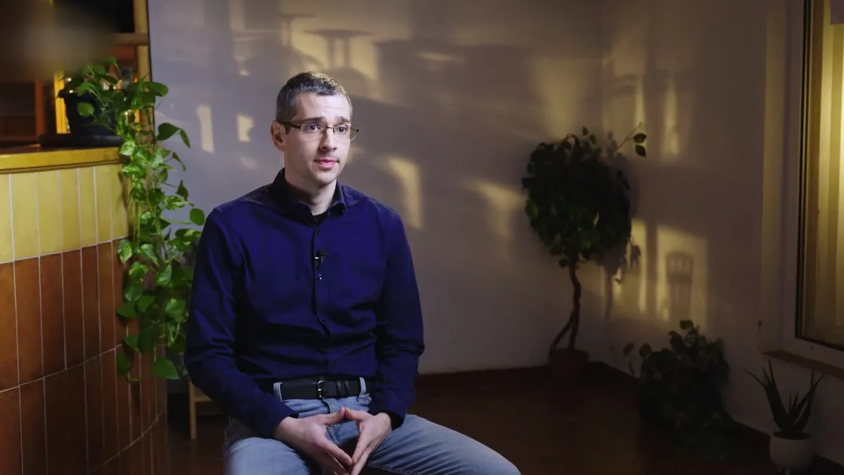 „Őt mostantól pufajkás Áronnak kell hívni”