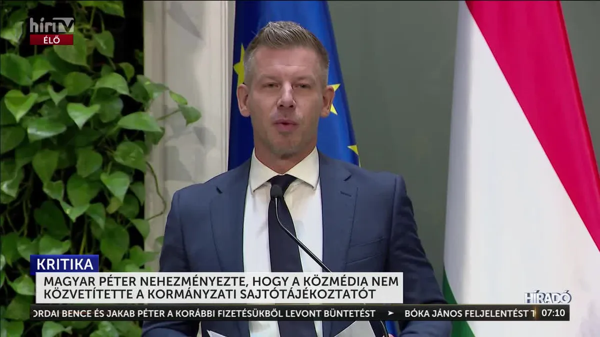 Magyar Péter ismét kritizálta a sajtót, ezúttal a közmédia élő közvetítését hiányolta